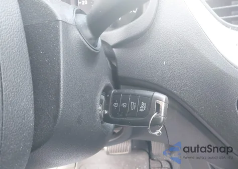 2019 Hyundai Accent Se z USA, uszkodzony, nr VIN 3KPC24A3XKE087021